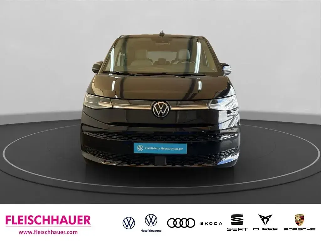 Gebraucht VW Multivan Style 150 PS (110 kW) 2025 Schwarz Van / Kleinbus