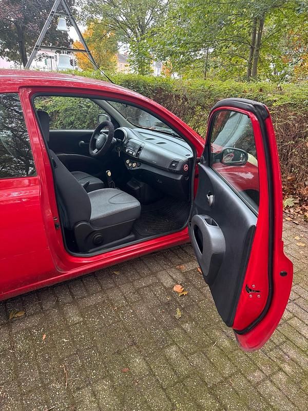 Gebraucht Nissan Micra 65 PS (47 kW) 2006 Rot Kleinwagen