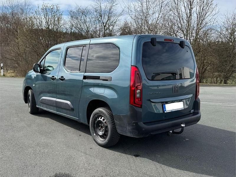 Gebraucht Fiat Doblò 131 PS (96 kW) 2025 Violet Van / Kleinbus