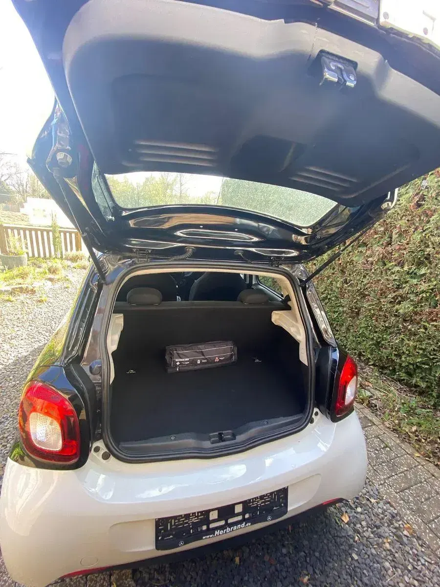Occasion Smart ForFour 71 ch (52 kW) 2019 Blanc Citadine