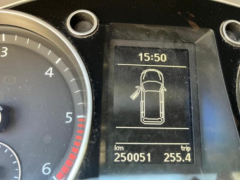 Gebraucht VW Passat 140 PS (102 kW) 2013 Schwarz Kombi