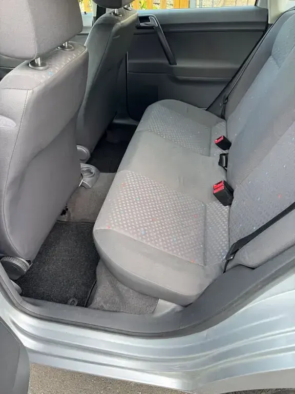 Gebraucht VW Polo Basis 64 PS (47 kW) 2003 Silber Limousine