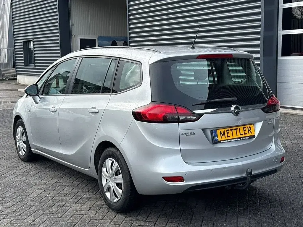 Gebraucht Opel Zafira Tourer Cosmo 140 PS (102 kW) 2012 Grau Van / Kleinbus