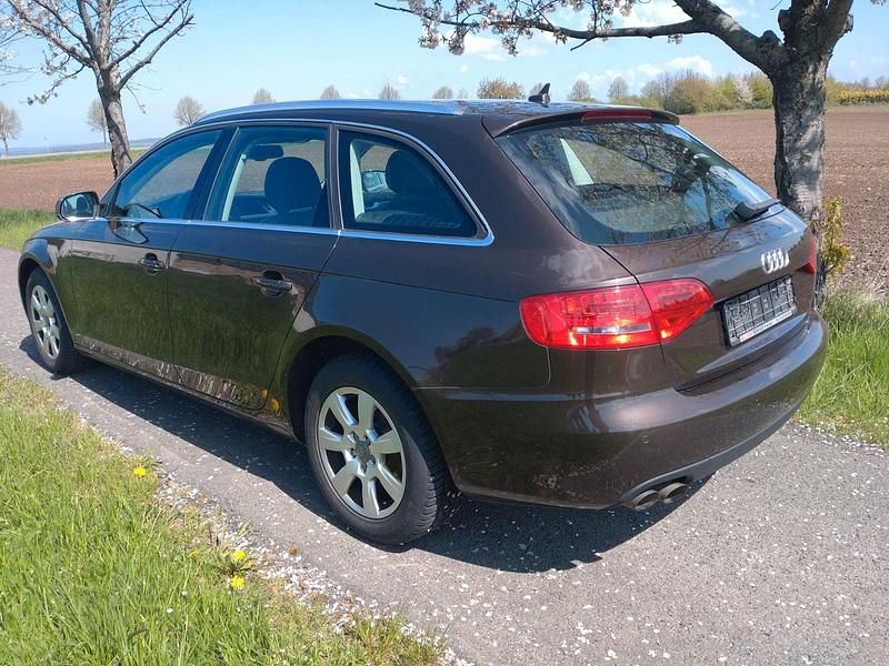 Usata Audi A4 143 CV (105 kW) 2011 Marrone Station wagon