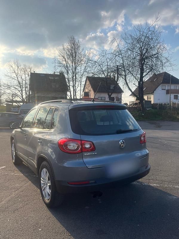 Gebraucht VW Tiguan 150 PS (110 kW) 2008 Grau SUV