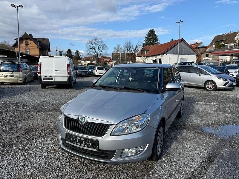Gebraucht Skoda Fabia Ambiente 105 PS (77 kW) 2011 Silber Kombi