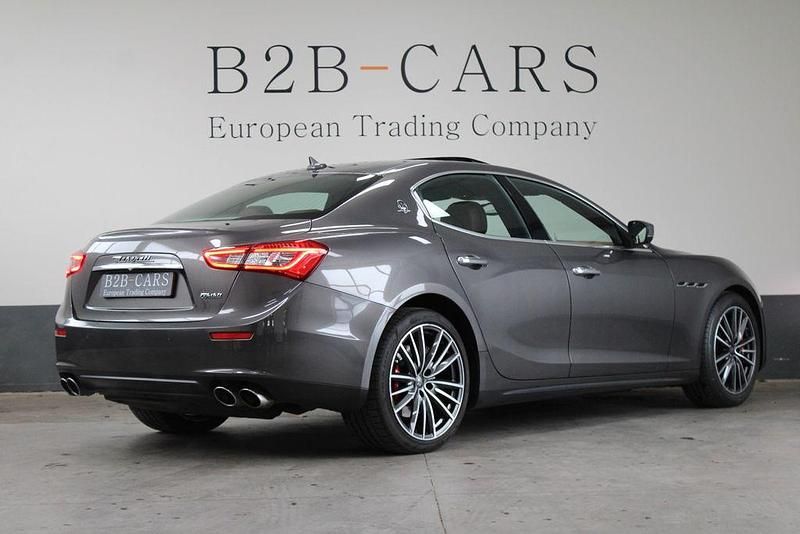 Gebraucht Maserati Ghibli 275 PS (202 kW) 2016 Grau Limousine