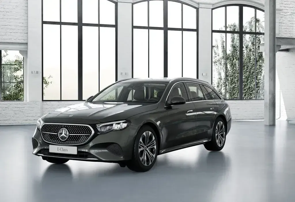 Gebraucht Mercedes E300 Avantgarde 204 PS (150 kW) 2025 Grau metalliclack graphitgrau Kombi