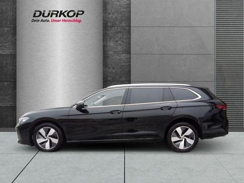 Gebraucht VW Passat Business 150 PS (110 kW) 2024 Grenadillschwarz metallic Kombi