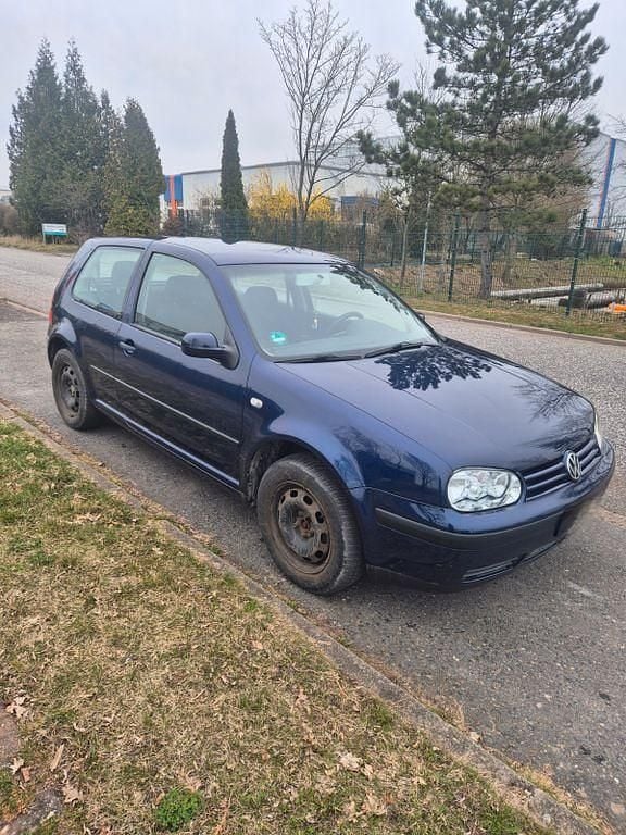 Gebraucht VW Golf IV Edition 75 PS (55 kW) 2002 Blau Limousine