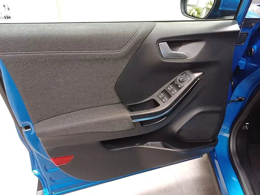 Gebraucht Ford Puma Titanium 125 PS (91 kW) 2022 Blau SUV
