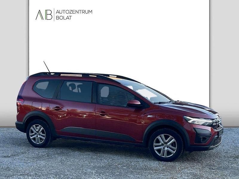 Gebraucht Dacia Jogger Expression 110 PS (80 kW) 2023 Braun Van / Kleinbus
