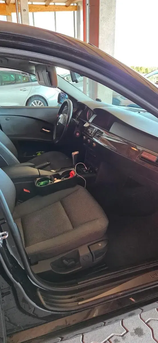 Gebraucht BMW 520 170 PS (125 kW) 2005 Schwarz Limousine