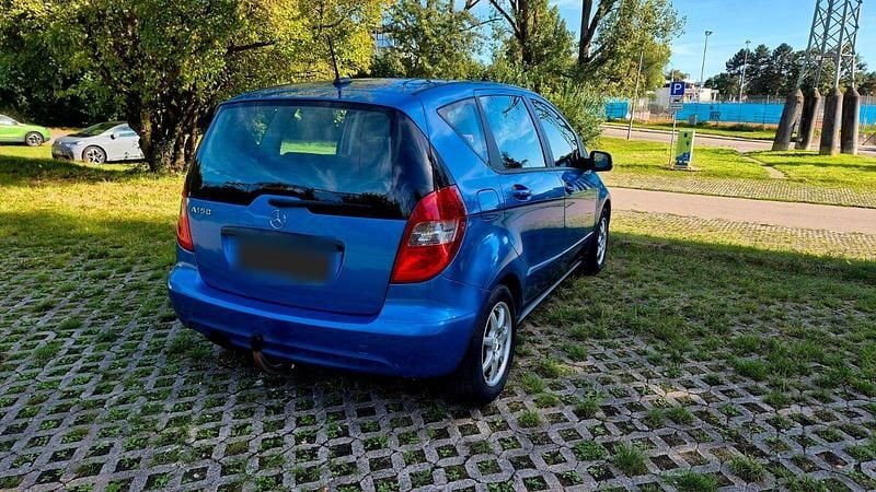 Gebraucht Mercedes A150 Elegance 95 PS (69 kW) 2008 Blau Van / Kleinbus