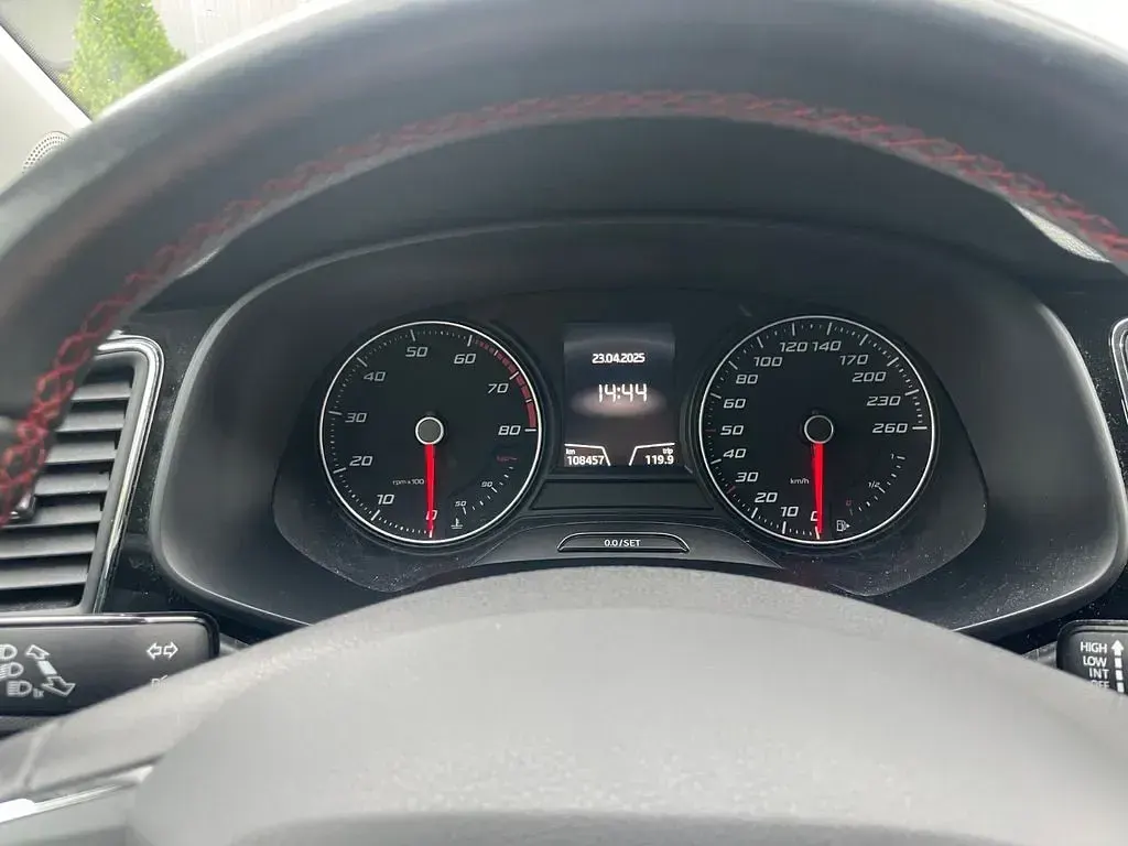 Gebraucht Seat Leon FR 179 PS (131 kW) 2018 Weiß Limousine