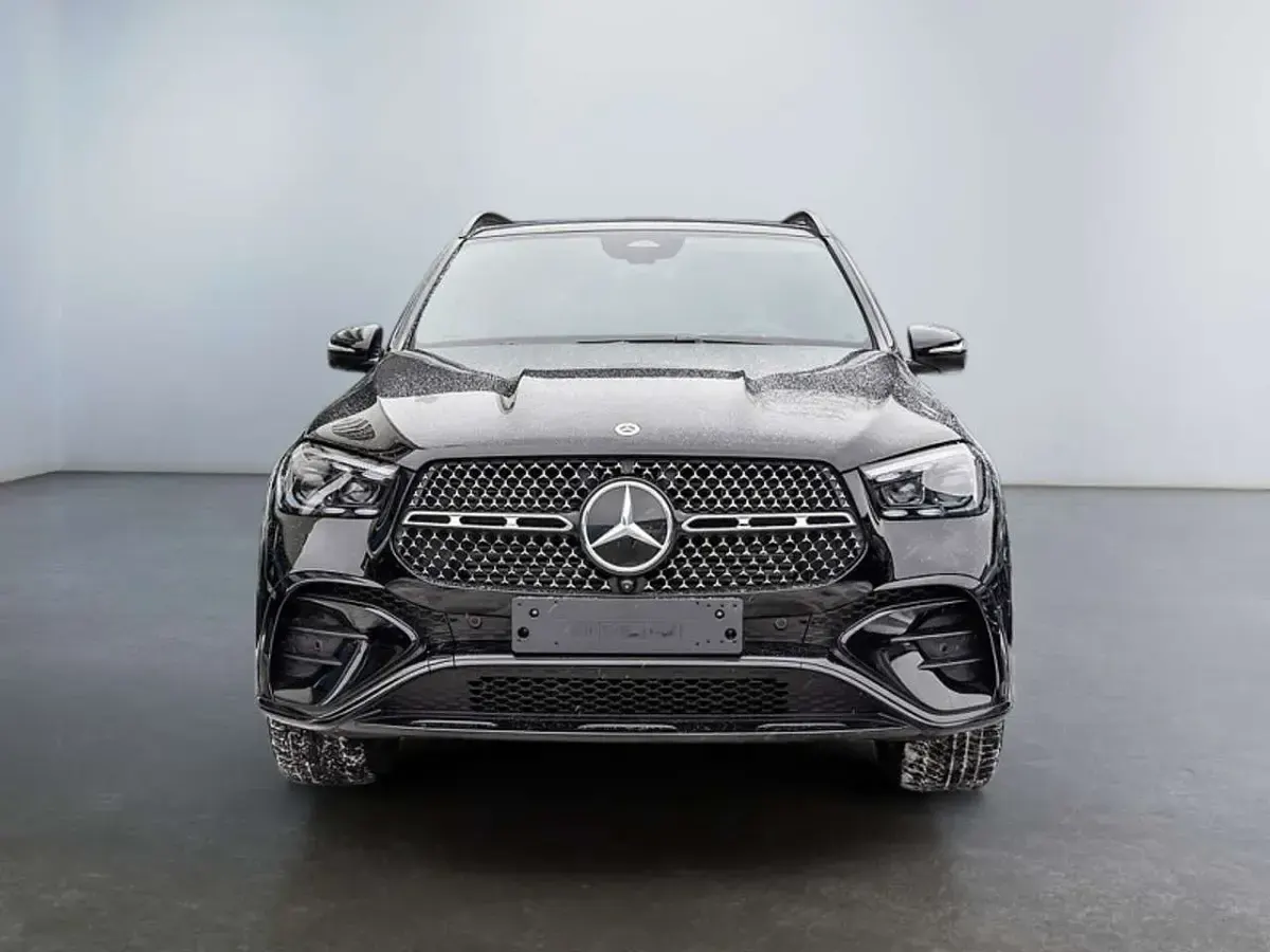 Gebraucht Mercedes GLE350 AMG 197 PS (144 kW) 2026 Schwarz SUV