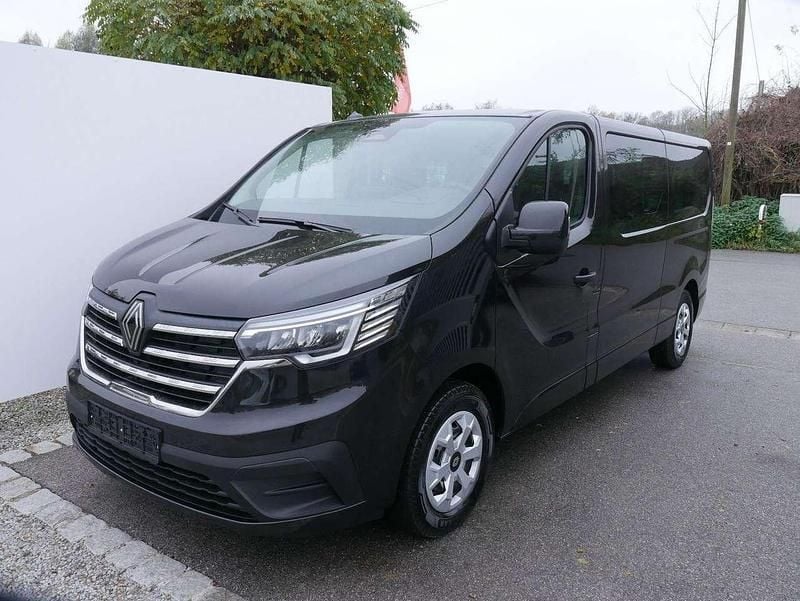 Midnight black Neu 2025 Renault Trafic Evolution Van | 40.790 € (Guter Preis) - Bild 1/4