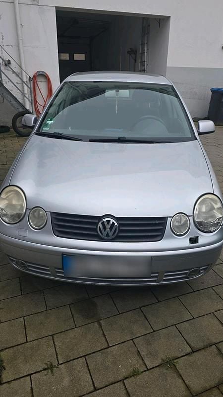 Gebraucht VW Polo 100 PS (73 kW) 2003 Silber Kleinwagen