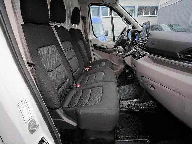 Gebraucht Maxus eDeliver 9 150 kW (204 PS) 2024 Weiss Van