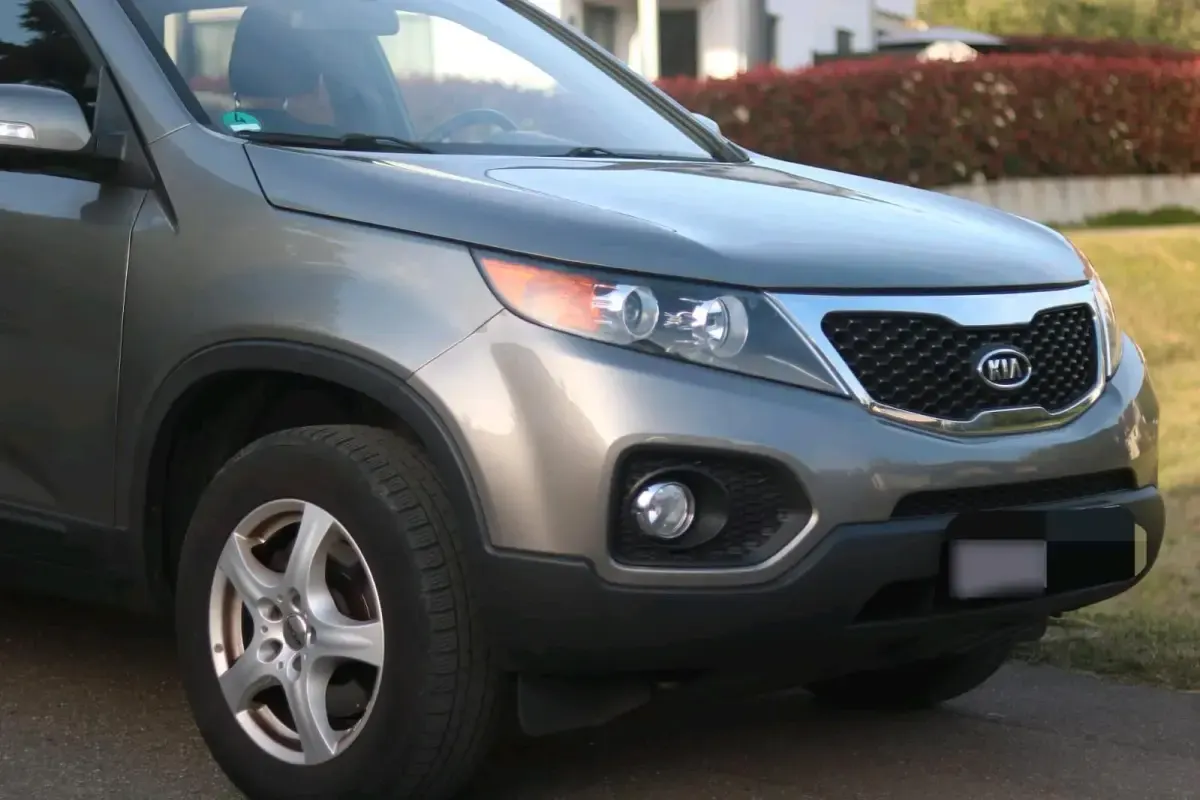 Gebraucht Kia Sorento 174 PS (127 kW) 2011 Grau SUV
