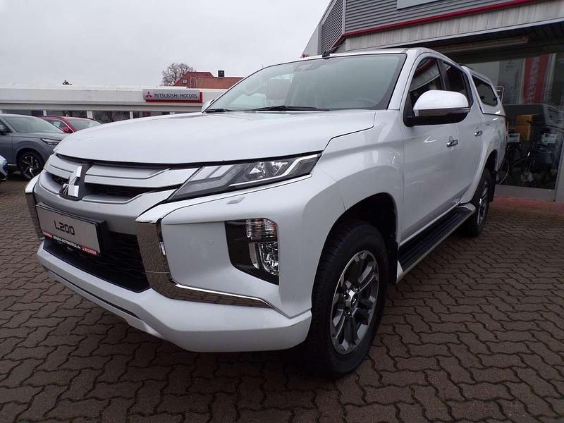 Titanweiss (d) Gebraucht 2020 Mitsubishi L200 Edition Abholung | 29.750 € (Etwas zu teuer) - Bild 1/4