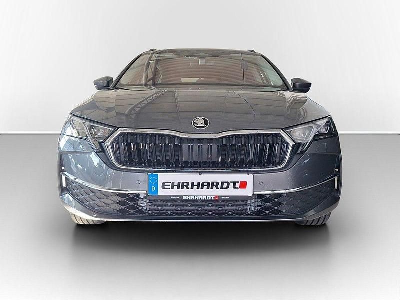 Neu Skoda Octavia 150 PS (110 kW) 2026 Grau Kombi