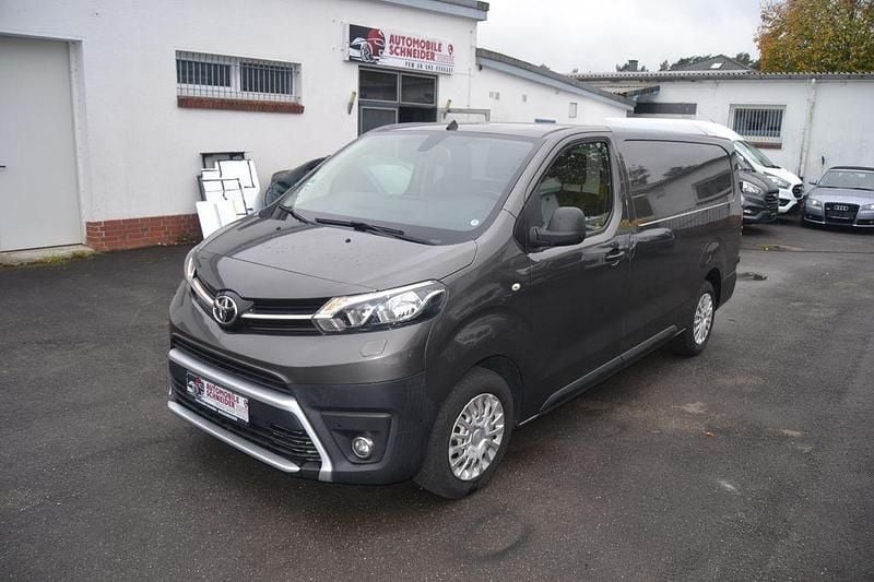 Gebraucht Toyota Proace 122 PS (89 kW) 2020 Grau Van / Kleinbus