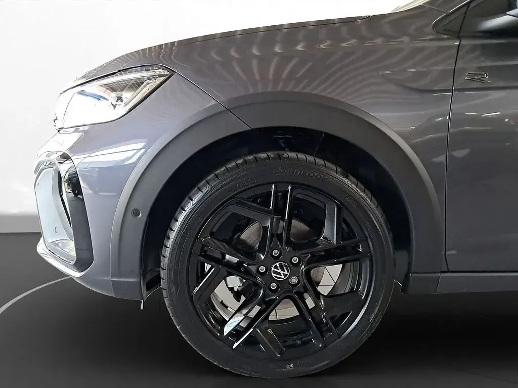 Gebraucht VW Taigo R-line 116 PS (85 kW) 2025 Grau SUV