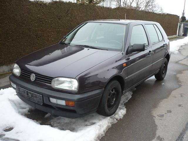 Gebraucht VW Golf III Basis 102 PS (75 kW) 1994 Andere farbe metallic Kleinwagen