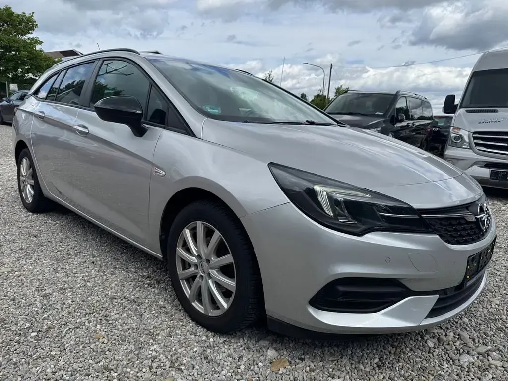 Gebraucht Opel Astra Edition 122 PS (89 kW) 2021 Silber Kombi