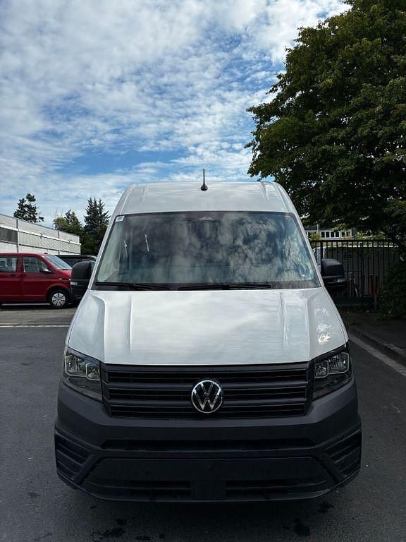 Gebraucht VW Crafter 140 PS (102 kW) 2025 Weiß Van