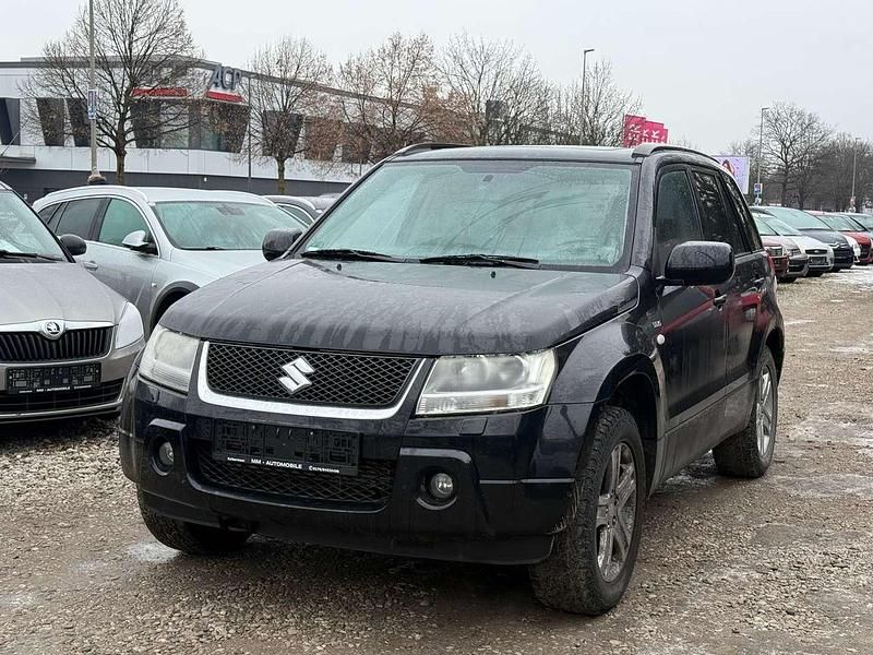 Gebraucht Suzuki Grand Vitara 129 PS (94 kW) 2008 Schwarz SUV