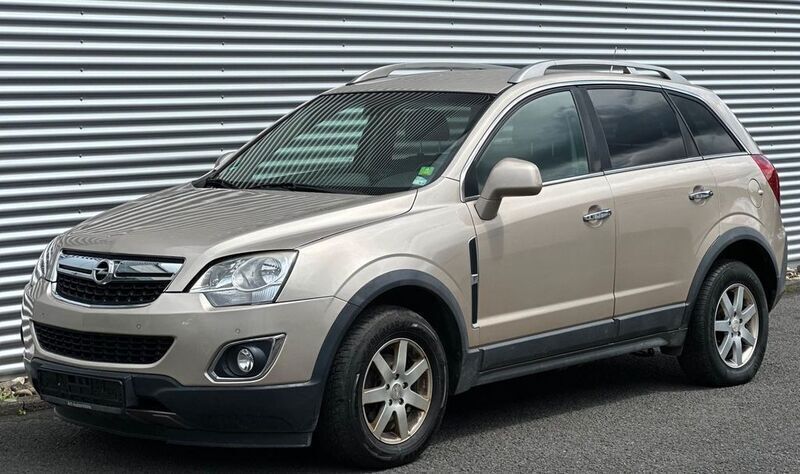 Beige Gebraucht 2011 Opel Antara Cosmo SUV | 2.900 € (Superpreis) - Bild 1/4