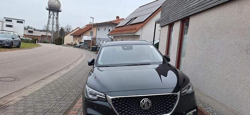 Schwarz Gebraucht 2021 MG EHS Luxury SUV | 15.600 € (Superpreis) - Bild 1/4