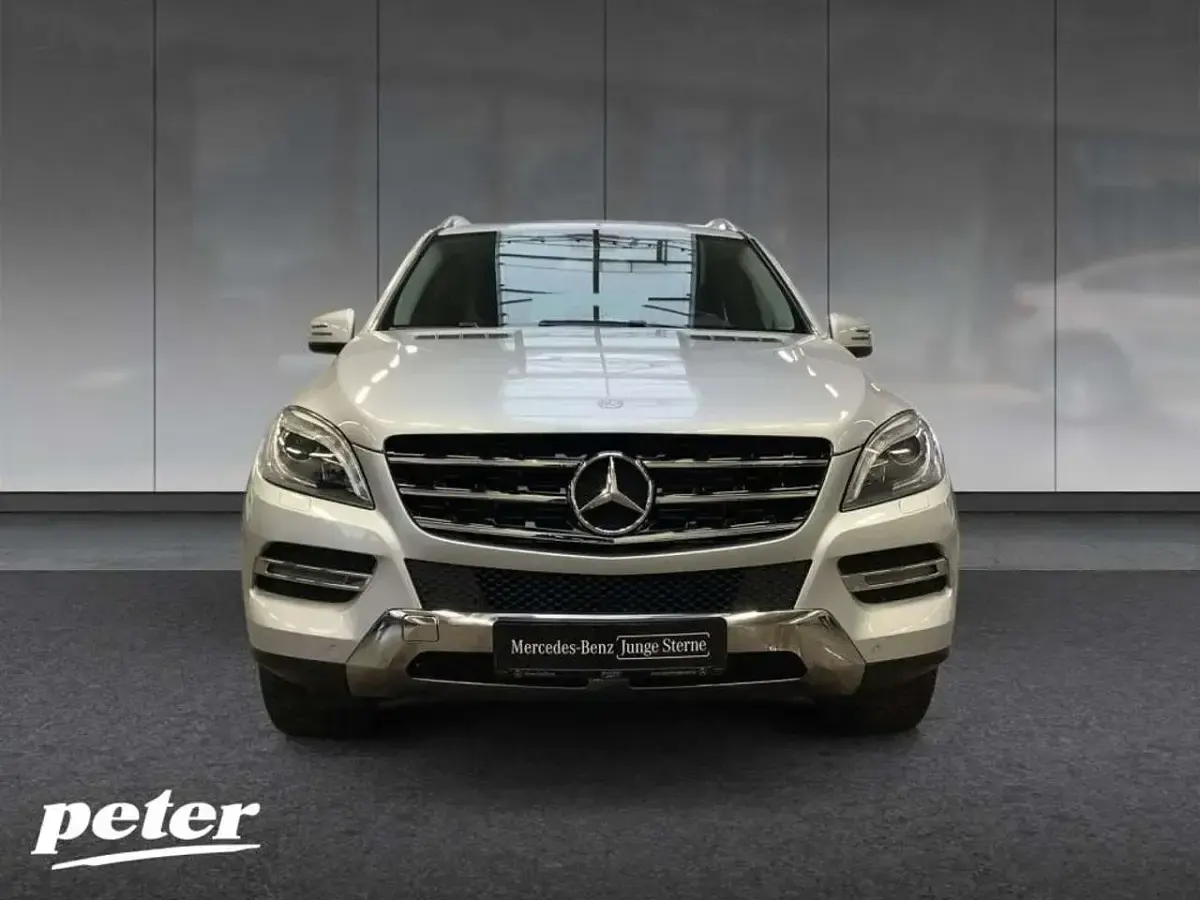 Gebraucht Mercedes ML250 204 PS (150 kW) 2013 Iridiumsilber metallic SUV