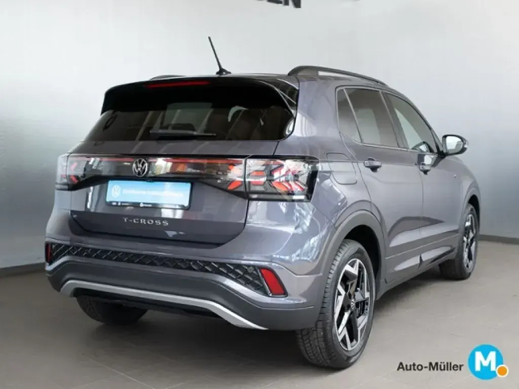 Gebraucht VW T-Cross R-line 150 PS (110 kW) 2025 Rauchgrau metallic (metallic) SUV