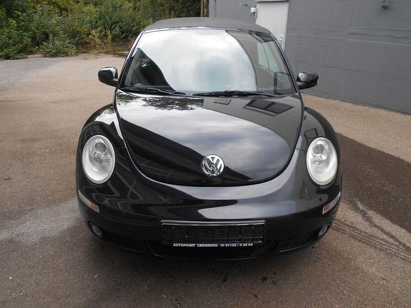 Gebraucht VW New Beetle Cabriolet 102 PS (75 kW) 2008 Schwarz Cabrio