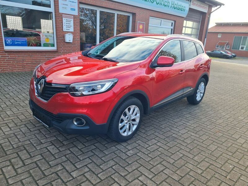 Rot Gebraucht 2015 Renault Kadjar Experience SUV | 10.490 € (Fairer Preis) - Bild 1/4