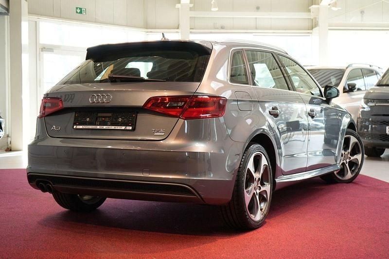 Gebraucht Audi A3 S-Line 150 PS (110 kW) 2016 Grau Kombi