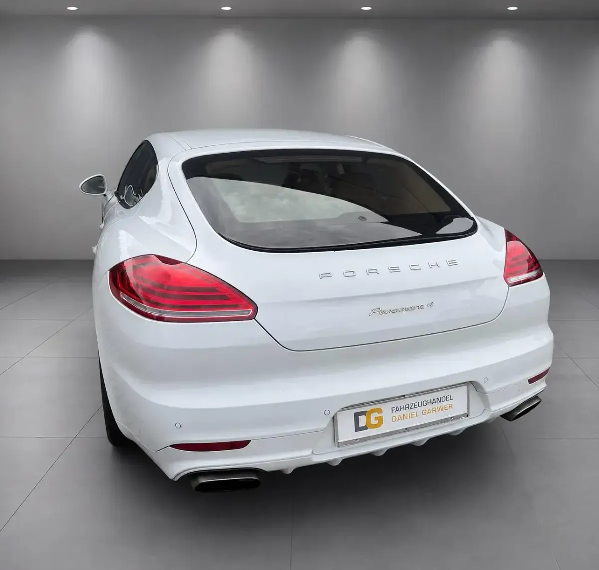 Gebraucht Porsche Panamera 4 310 PS (228 kW) 2016 Weiß Limousine