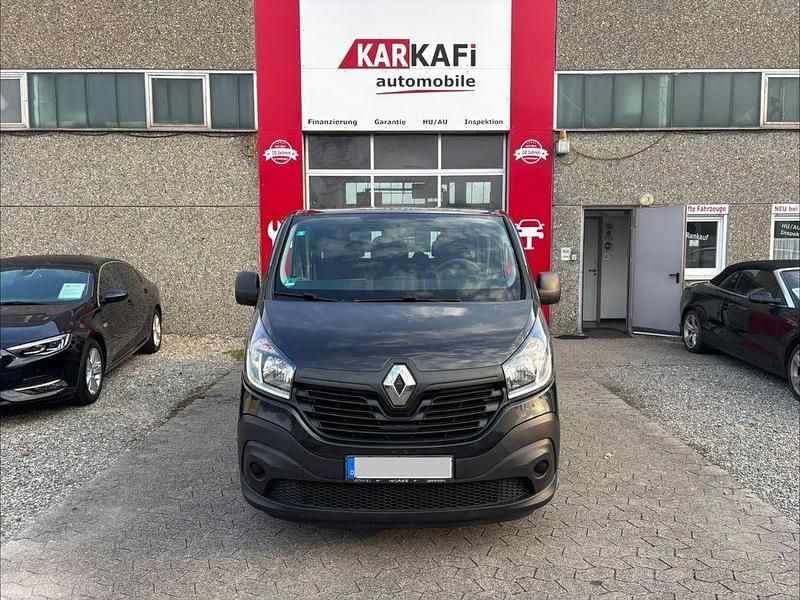 Gebraucht Renault Trafic Expression 125 PS (91 kW) 2016 Schwarz Van / Kleinbus