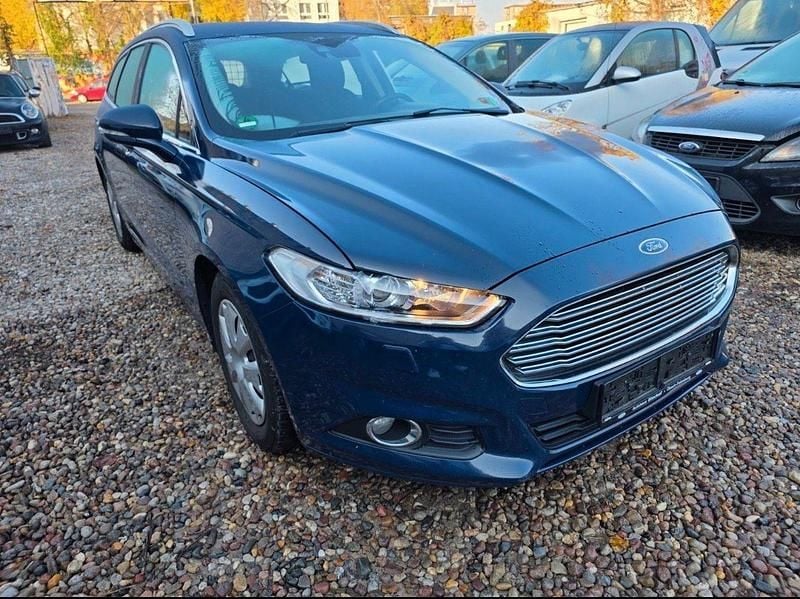 Gebraucht Ford Mondeo Trend 120 PS (88 kW) 2017 Blau Limousine