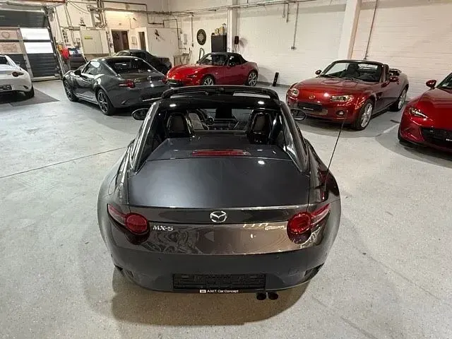 Używany Mazda MX5 Selection 184 KM (135 kW) 2022 Szary Kabriolet