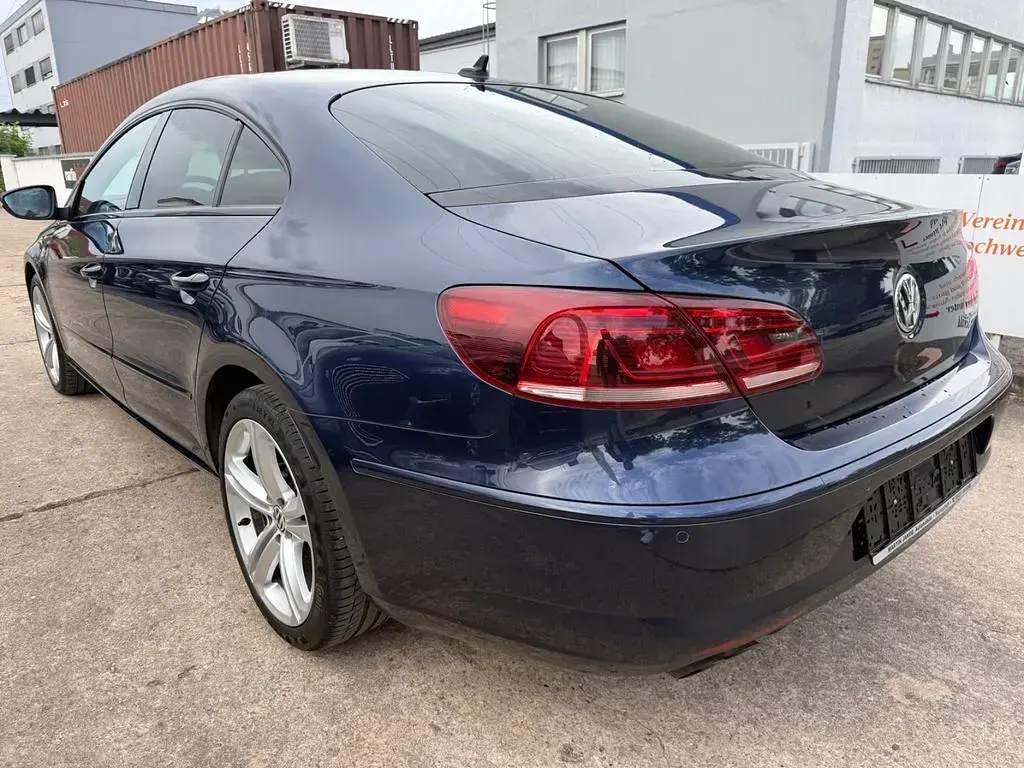 Gebraucht VW CC Basis 177 PS (130 kW) 2015 Blau Limousine