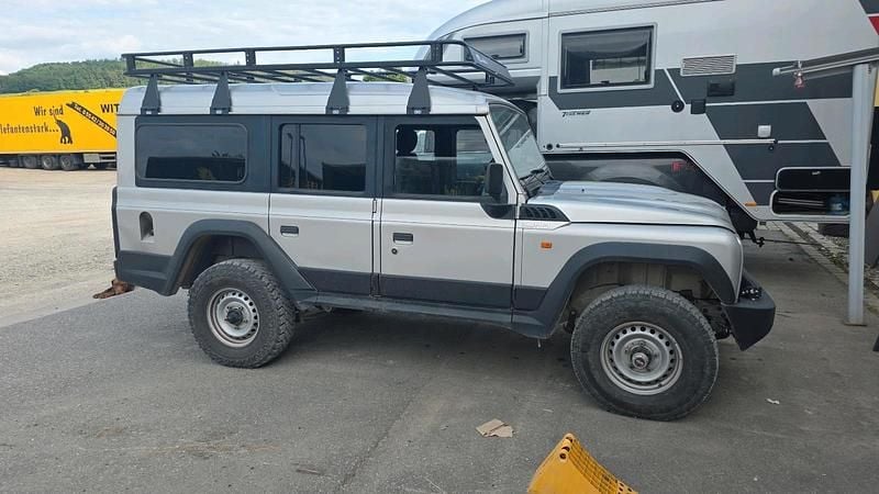 Second-hand Iveco Massif 148 CP (108 kW) 2011 Argintiu SUV