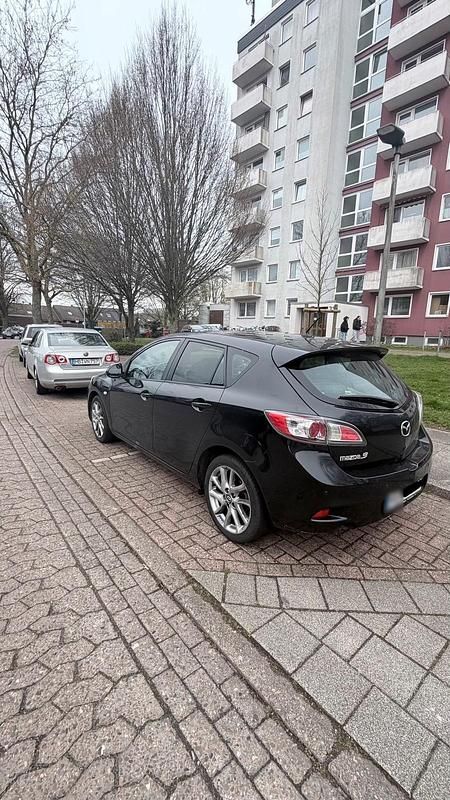 Gebraucht Mazda 3 116 PS (85 kW) 2013 Schwarz Limousine