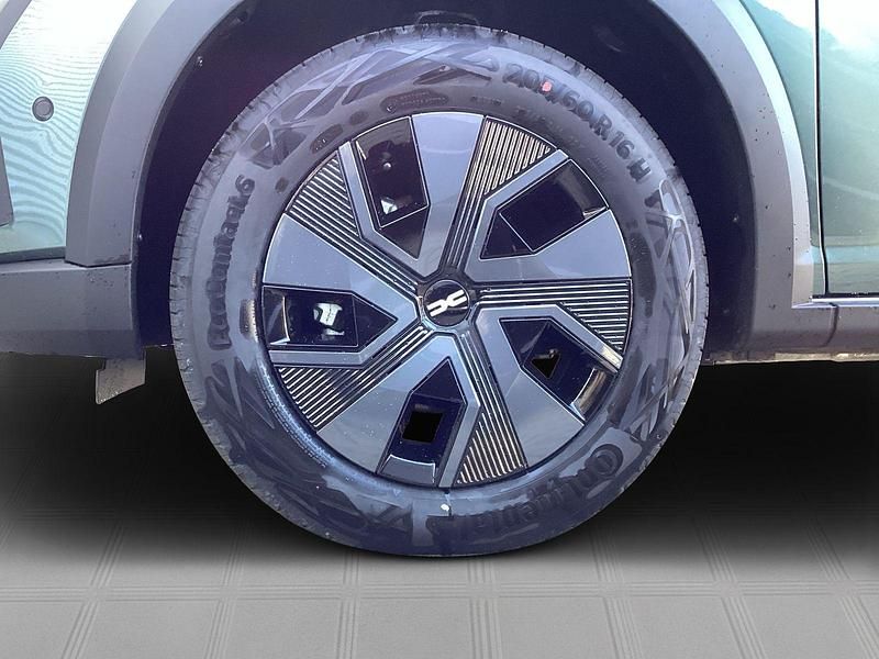 Neu Dacia Jogger Expression 141 PS (103 kW) 2025 Grün Van / Kleinbus