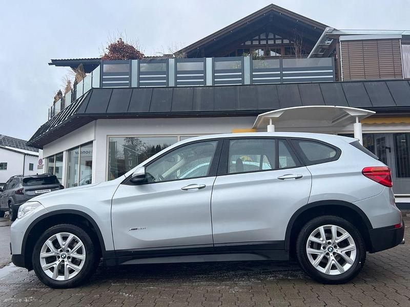 Gebraucht BMW X1 Advantage 192 PS (141 kW) 2017 Silber SUV
