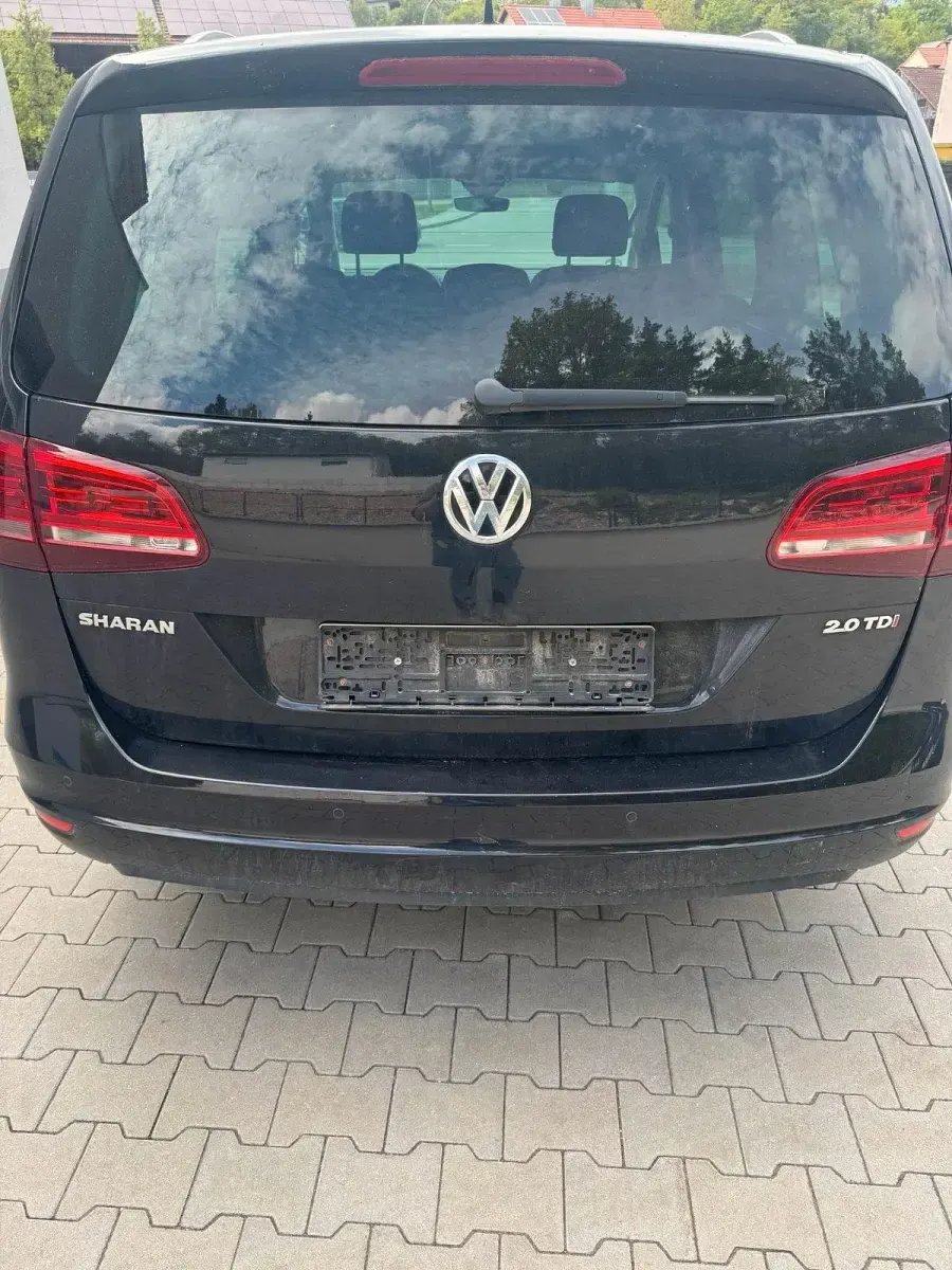 Gebraucht VW Sharan 184 PS (135 kW) 2016 Schwarz Van / Kleinbus