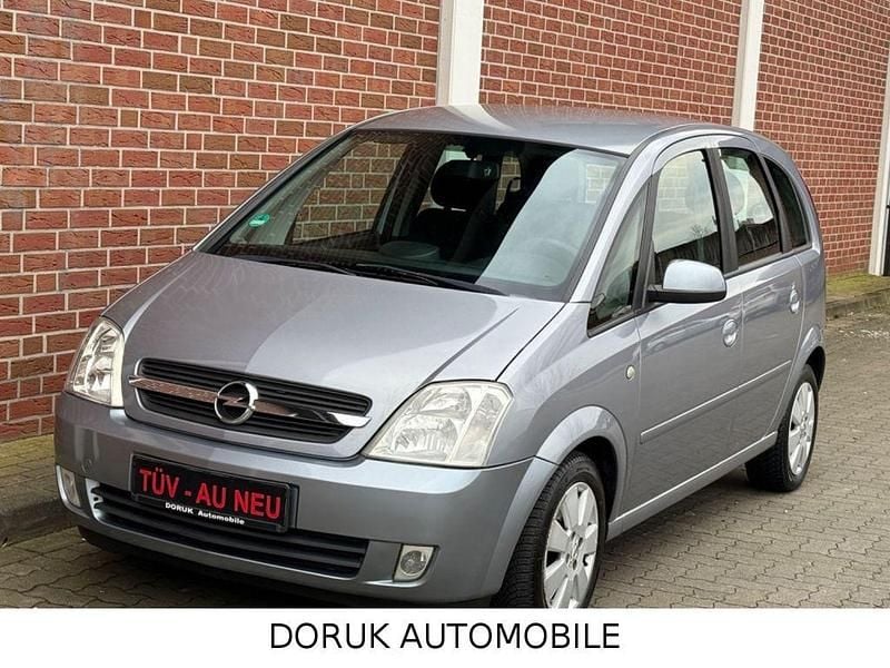 Silber Gebraucht 2004 Opel Meriva Cosmo Van / Kleinbus | 1.990 € (Fairer Preis) - Bild 1/4